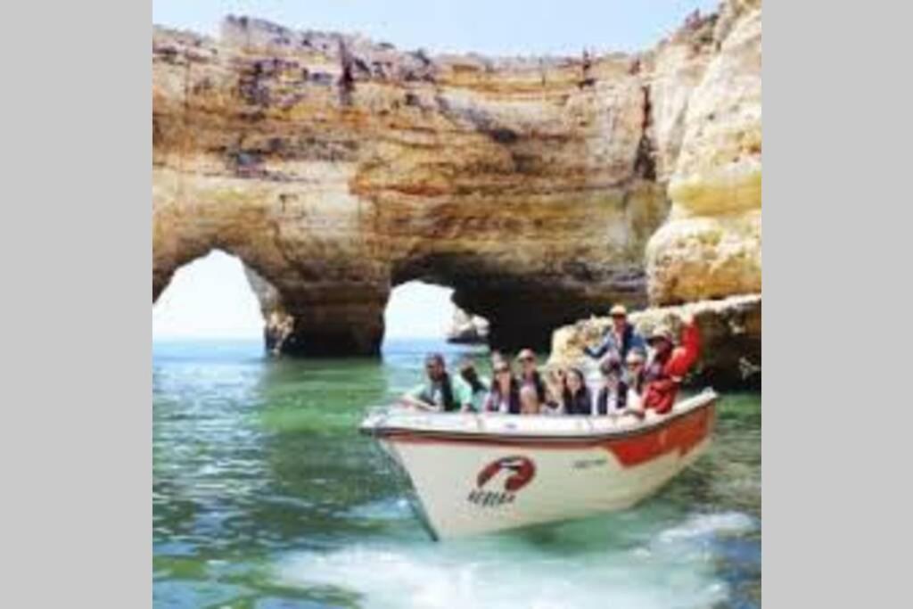 Cozy Ap Renovado 1ª Linha De Praia - Armacao Pera Armação de Pêra Екстериор снимка